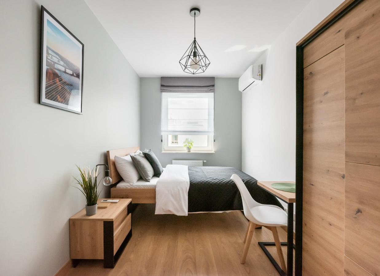 Wola Skwer Sunny Apartment Warschau Exterior foto