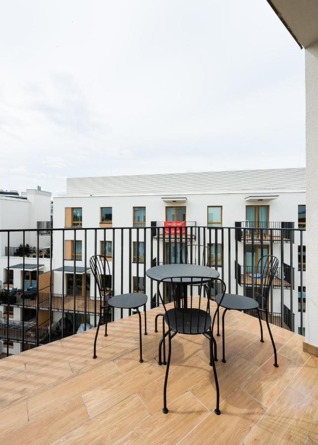 Wola Skwer Sunny Apartment Warschau Exterior foto